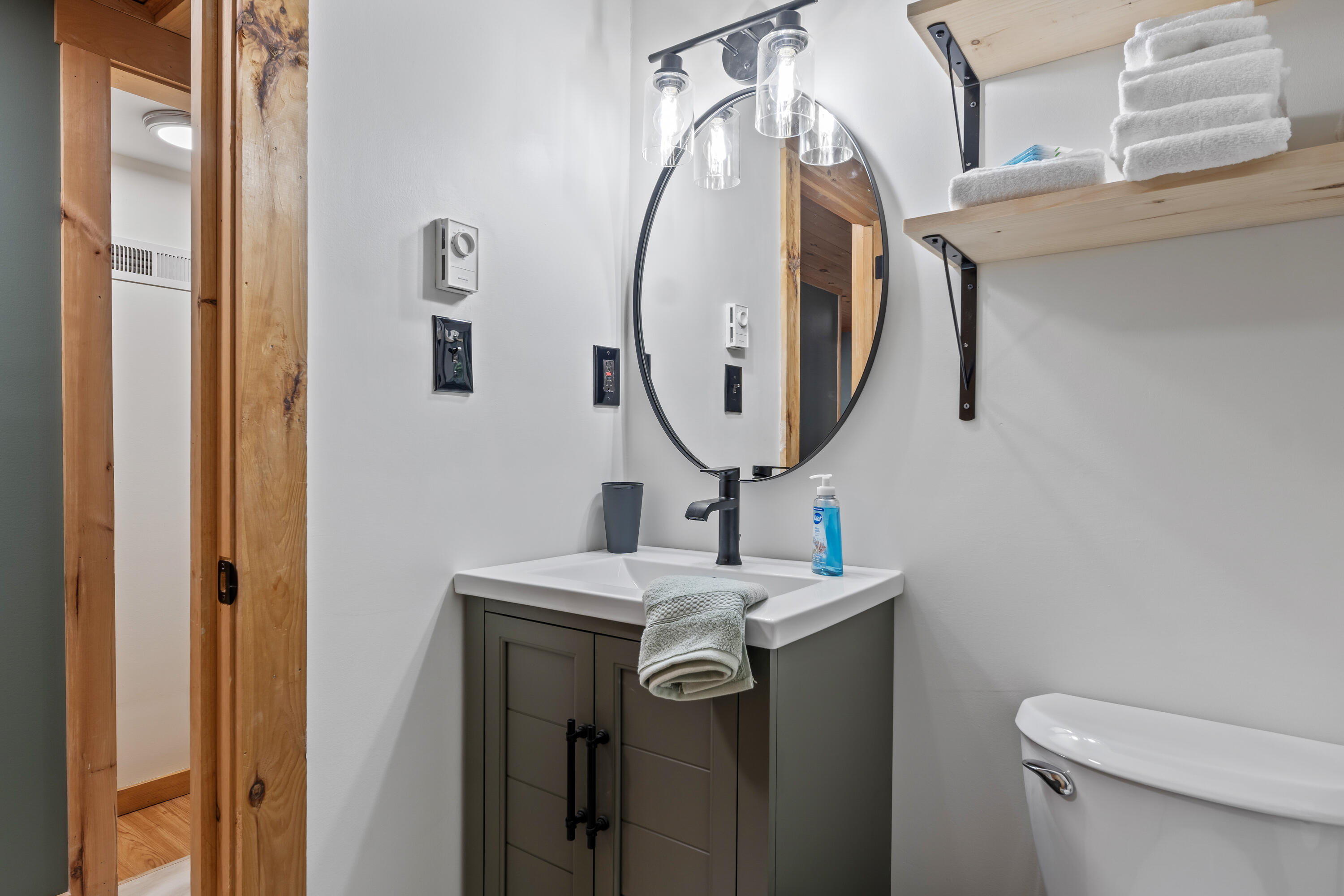 7 Papoose Island Road Raymond ME 04071