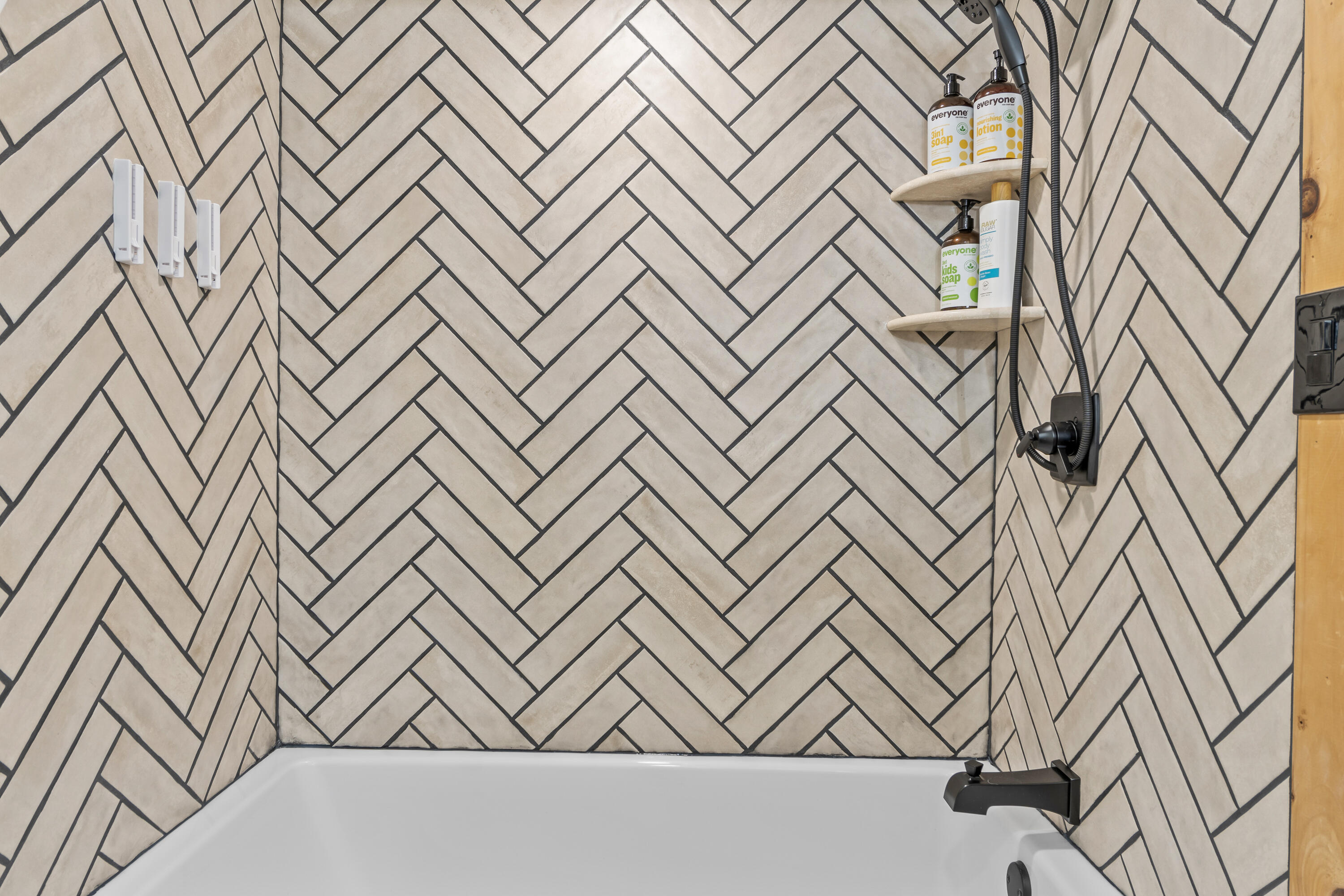 7 Papoose Island Road Raymond ME 04071