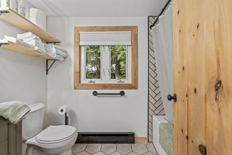 7 Papoose Island Road Raymond ME 04071