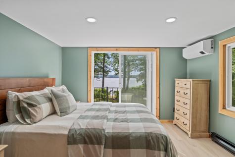 7 Papoose Island Road Raymond ME 04071