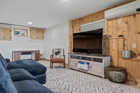 7 Papoose Island Road Raymond ME 04071