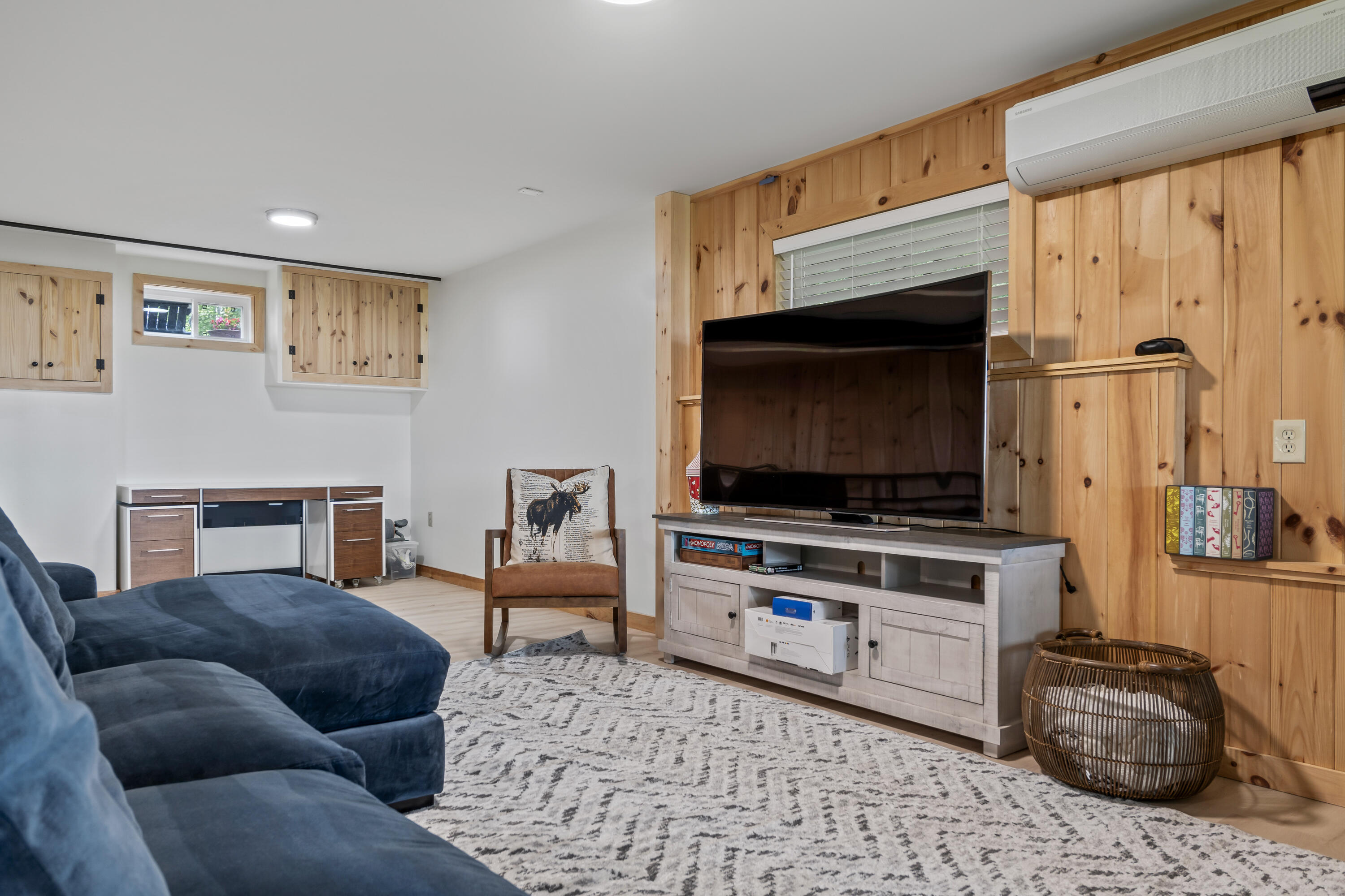 7 Papoose Island Road Raymond ME 04071