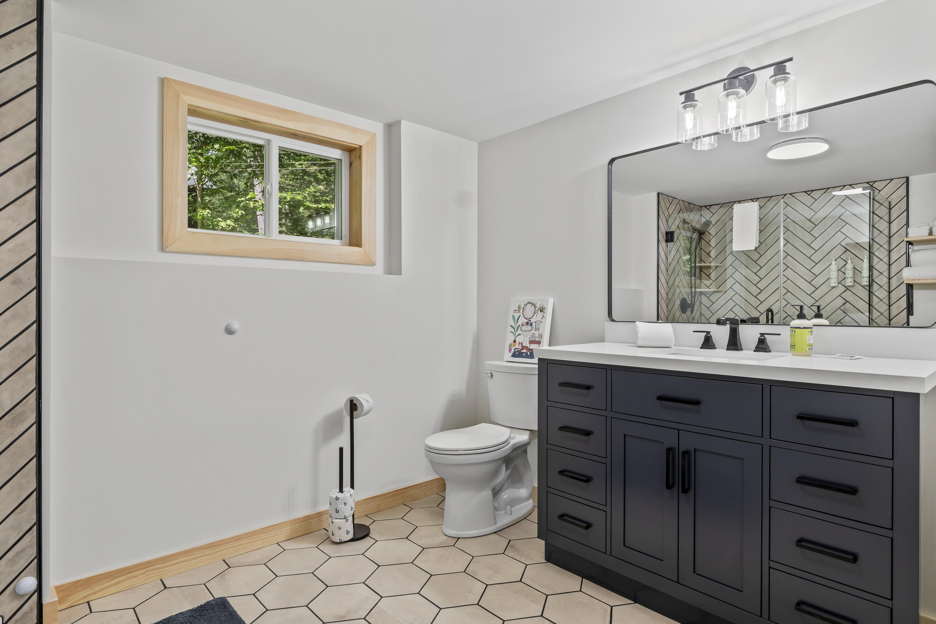 7 Papoose Island Road Raymond ME 04071