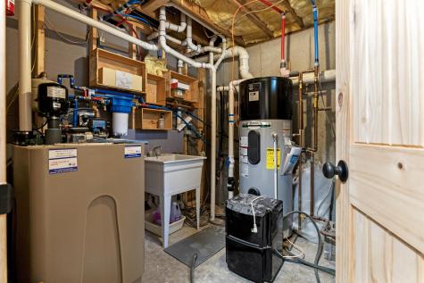 7 Papoose Island Road Raymond ME 04071