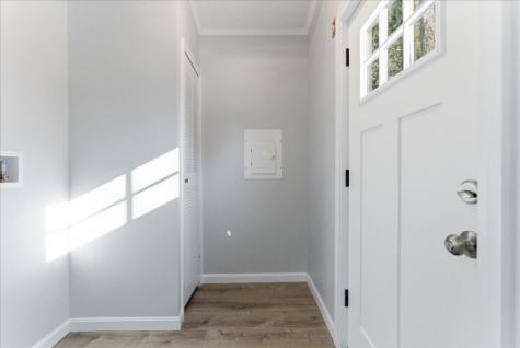 27 Meadow Lane Sabattus ME 04280