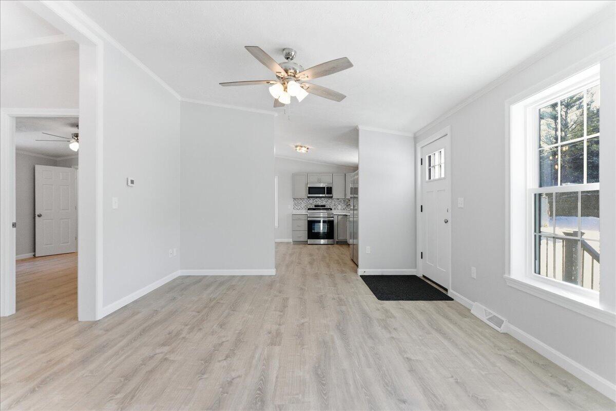 27 Meadow Lane Sabattus ME 04280