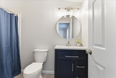 27 Meadow Lane Sabattus ME 04280