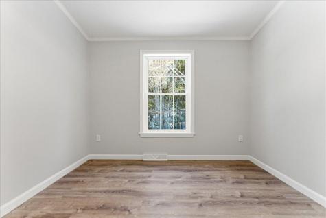 27 Meadow Lane Sabattus ME 04280