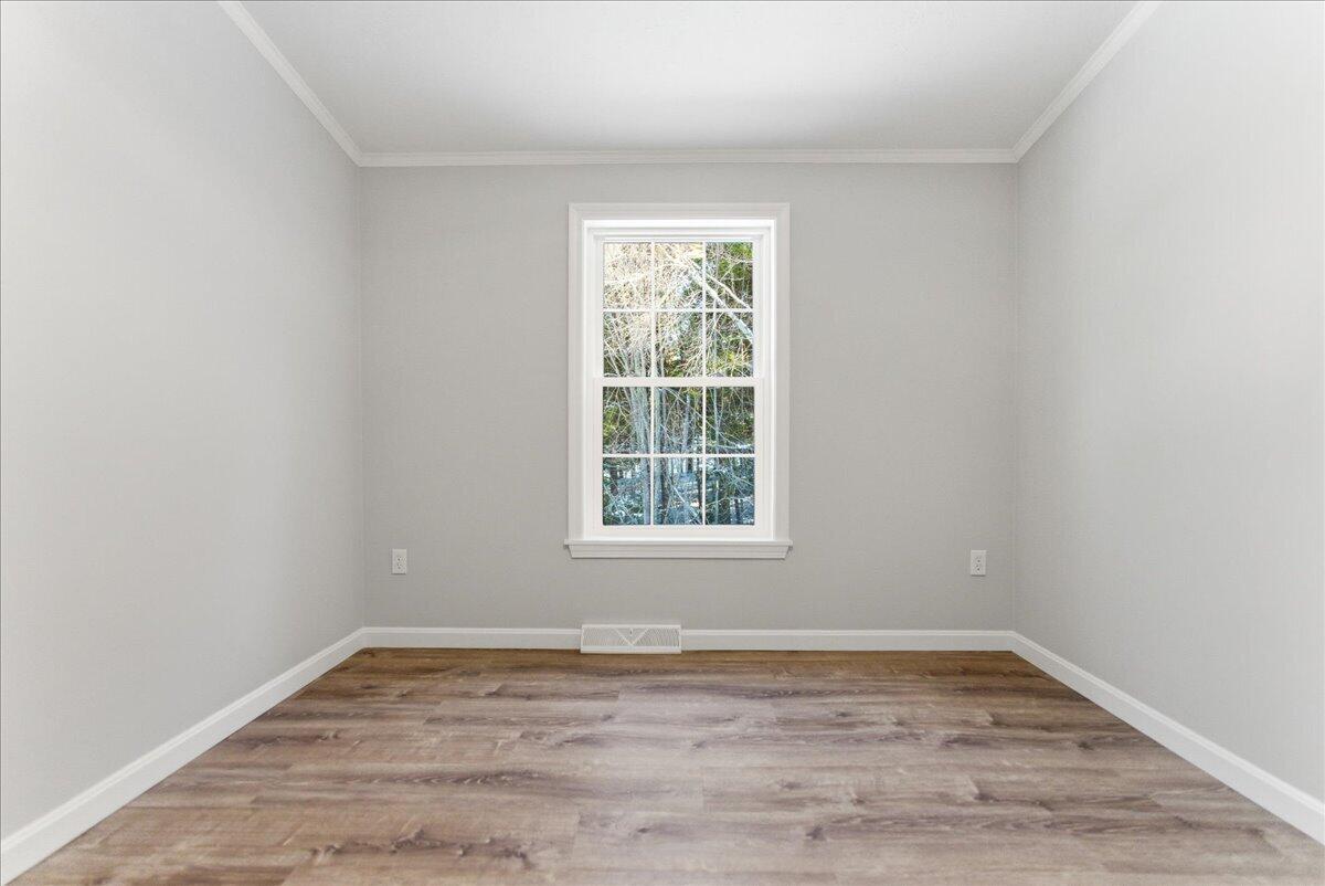 27 Meadow Lane Sabattus ME 04280