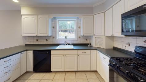 6 Pond Ridge Drive Lewiston ME 04240