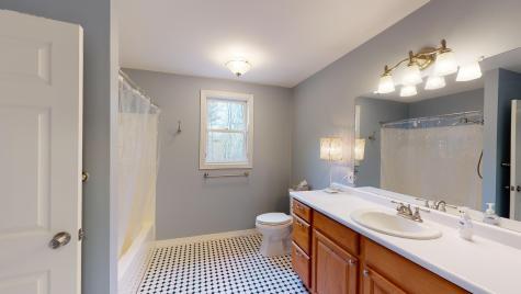 6 Pond Ridge Drive Lewiston ME 04240