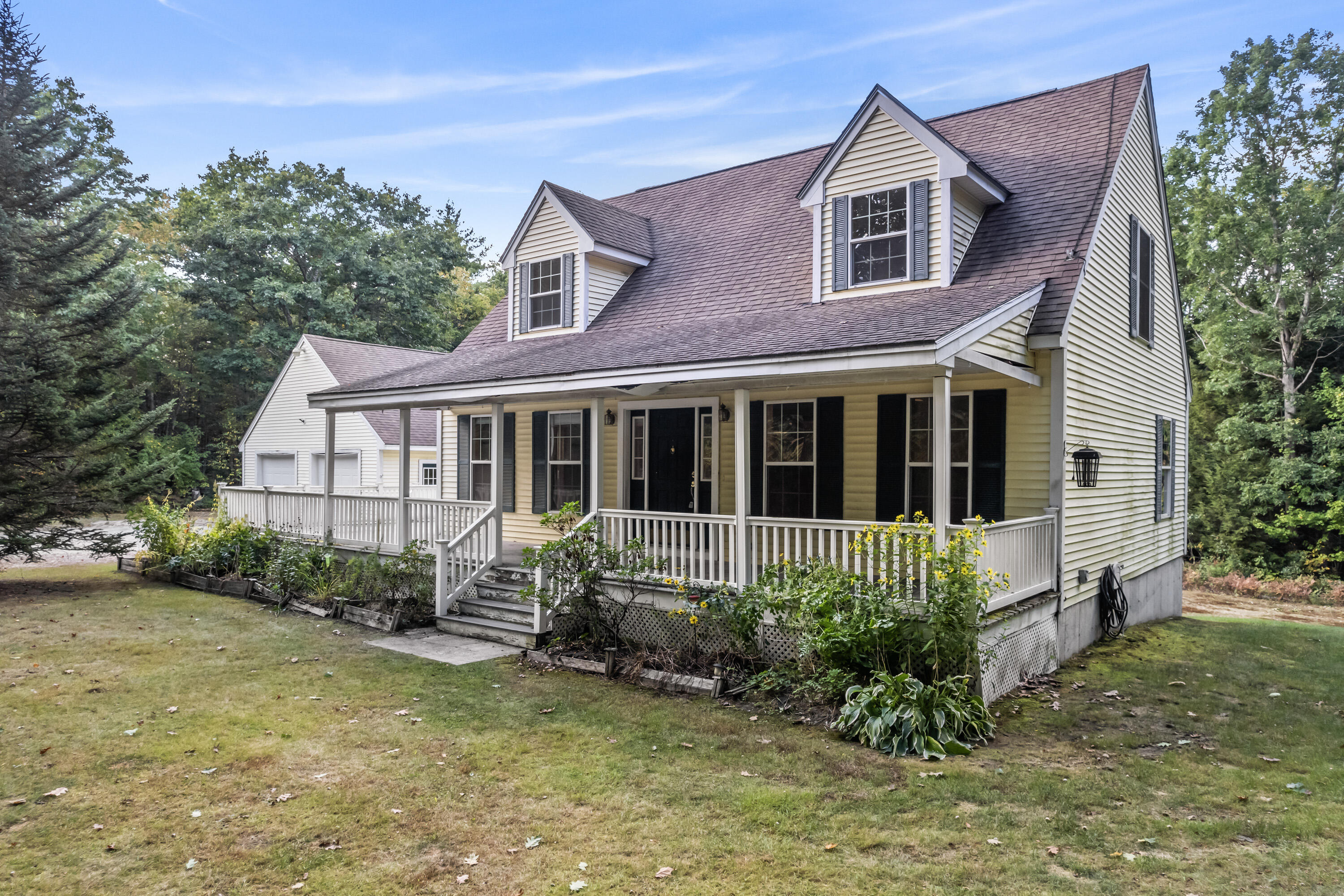 16 Palace Drive Sanford ME 04073