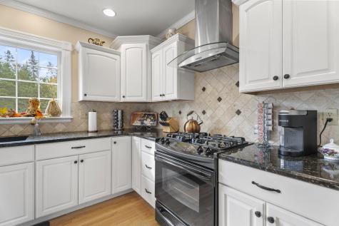 22 Ashley Avenue Glenburn ME 04401