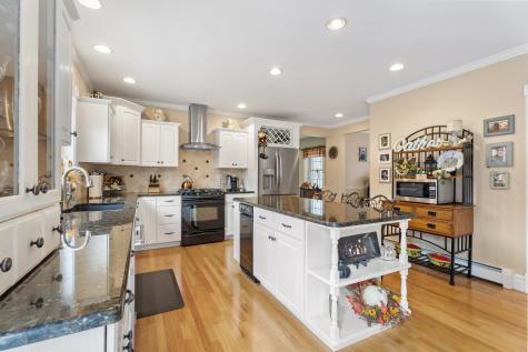 22 Ashley Avenue Glenburn ME 04401