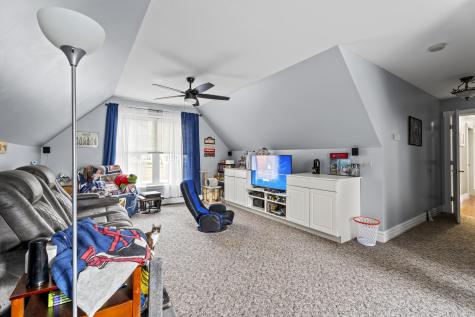 22 Ashley Avenue Glenburn ME 04401