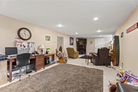 22 Ashley Avenue Glenburn ME 04401