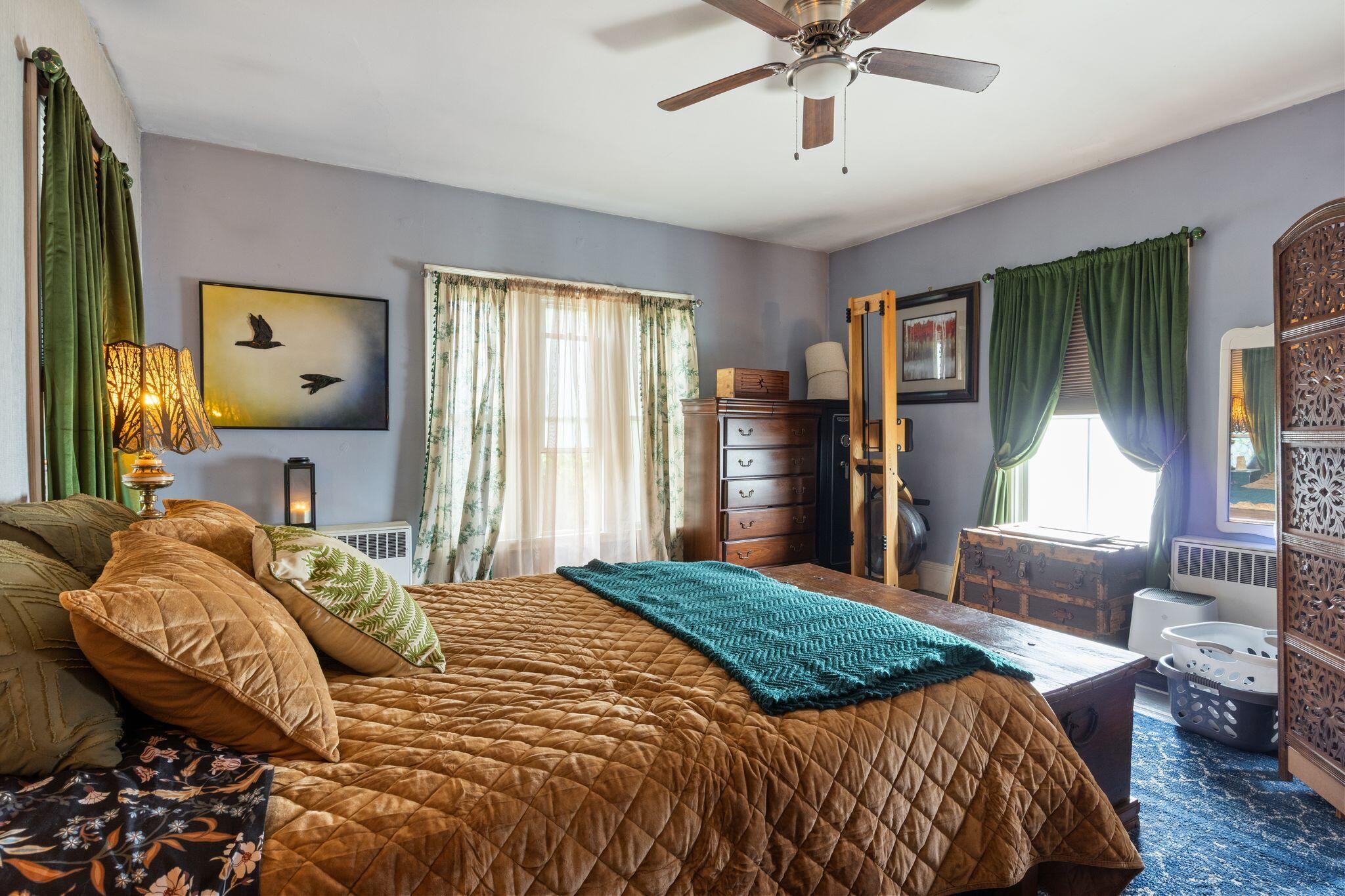 7 Porter Street Paris ME 04281