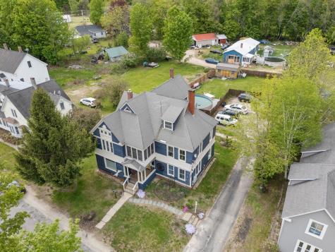 7 Porter Street Paris ME 04281
