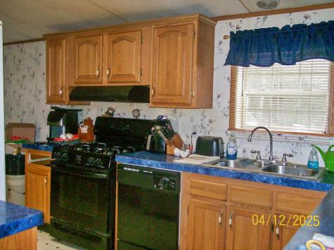 22 Amos Way Brunswick ME 04011