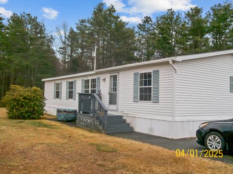 22 Amos Way Brunswick ME 04011