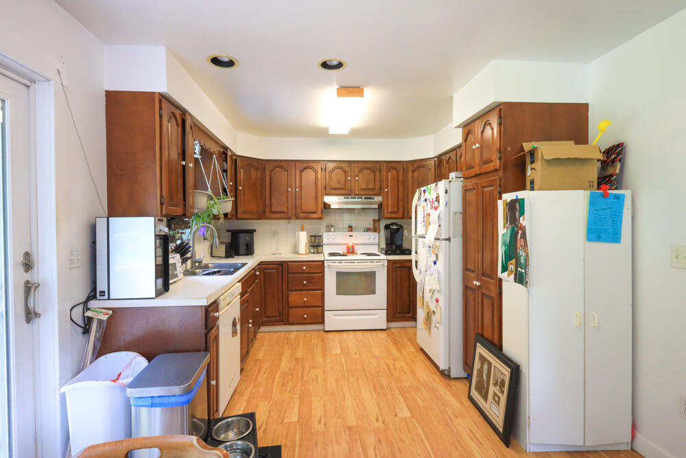 25 Carter Road Etna ME 04434