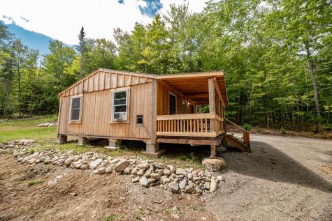 8 Magnolia Lane Starks ME 04911