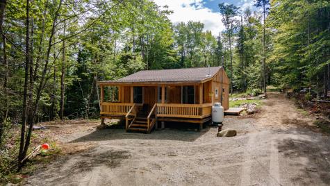 8 Magnolia Lane Starks ME 04911