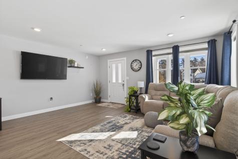 26 Orioles Way Sanford ME 04073