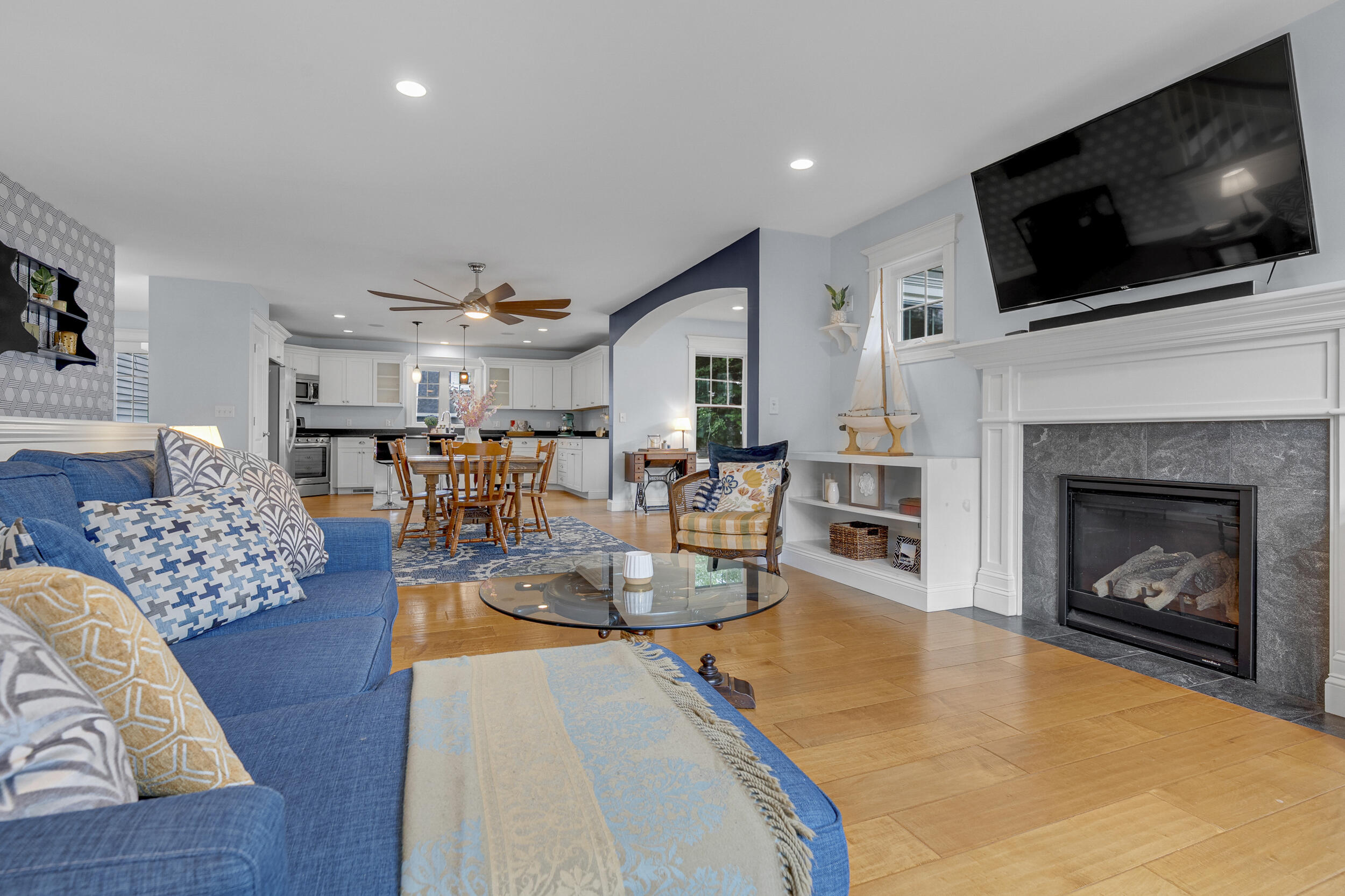 18 Mccann Way Scarborough ME 04074