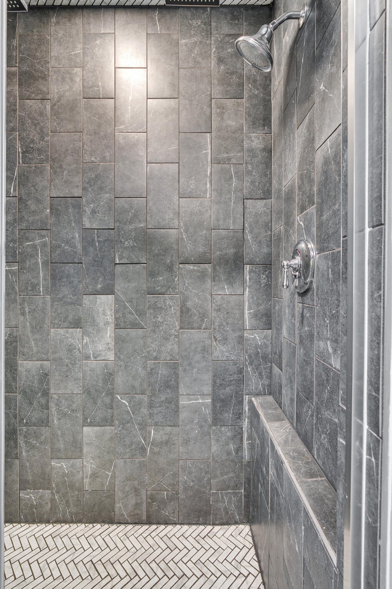 18 Mccann Way Scarborough ME 04074