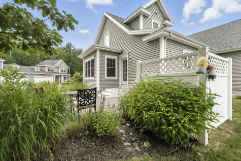 18 Mccann Way Scarborough ME 04074