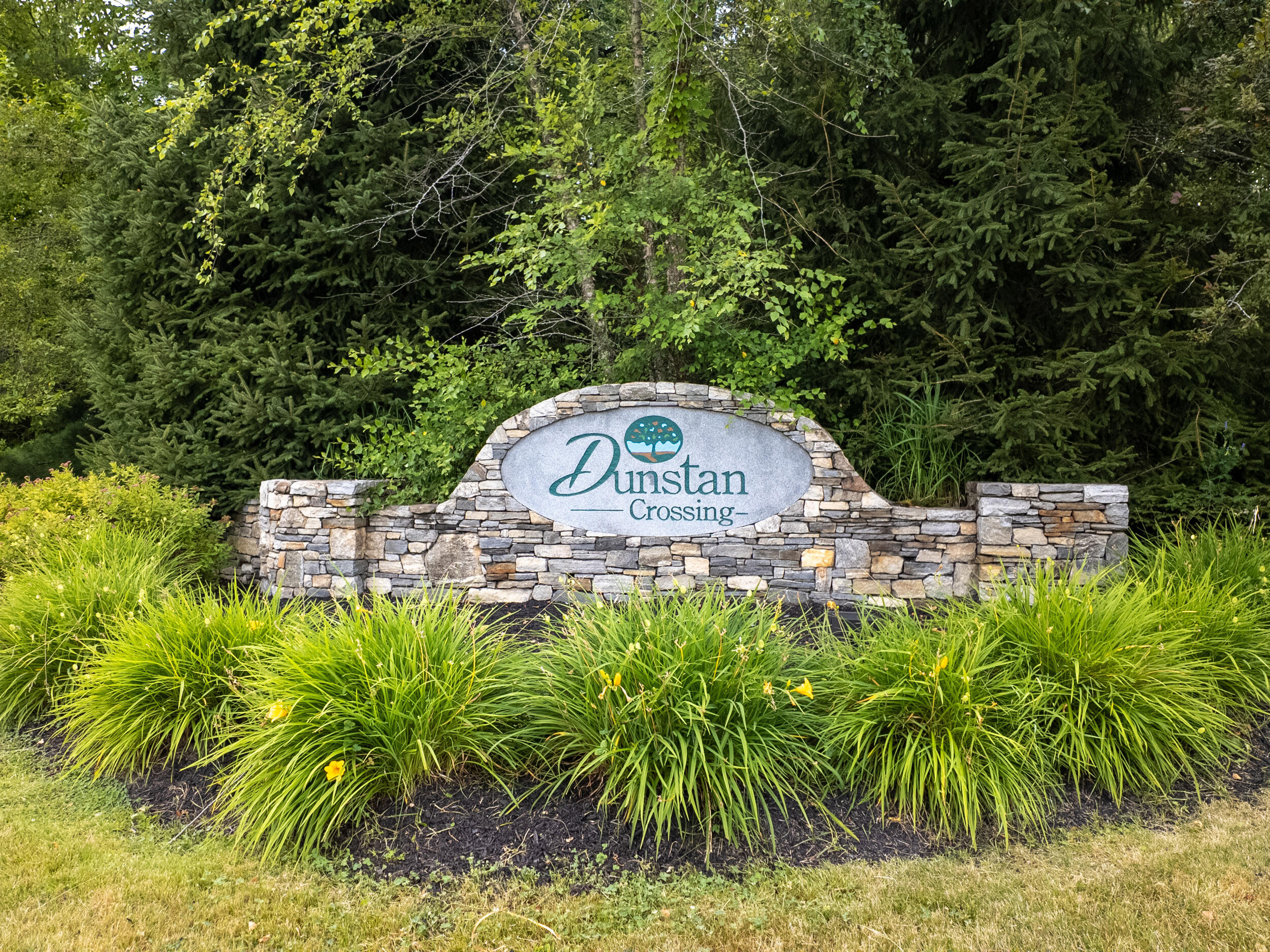 18 Mccann Way Scarborough ME 04074