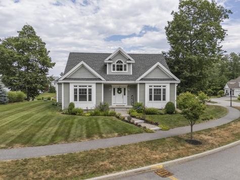 18 Mccann Way Scarborough ME 04074
