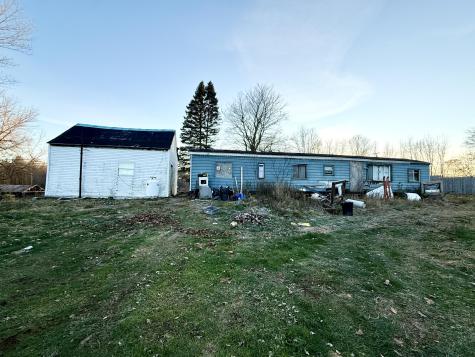 388 Bog Road Vassalboro ME 04989