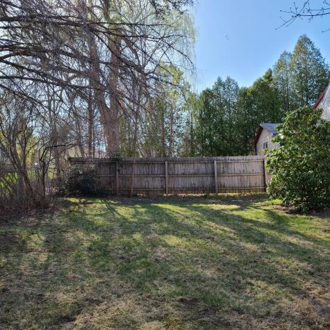 31 Vivian Street Auburn ME 04210