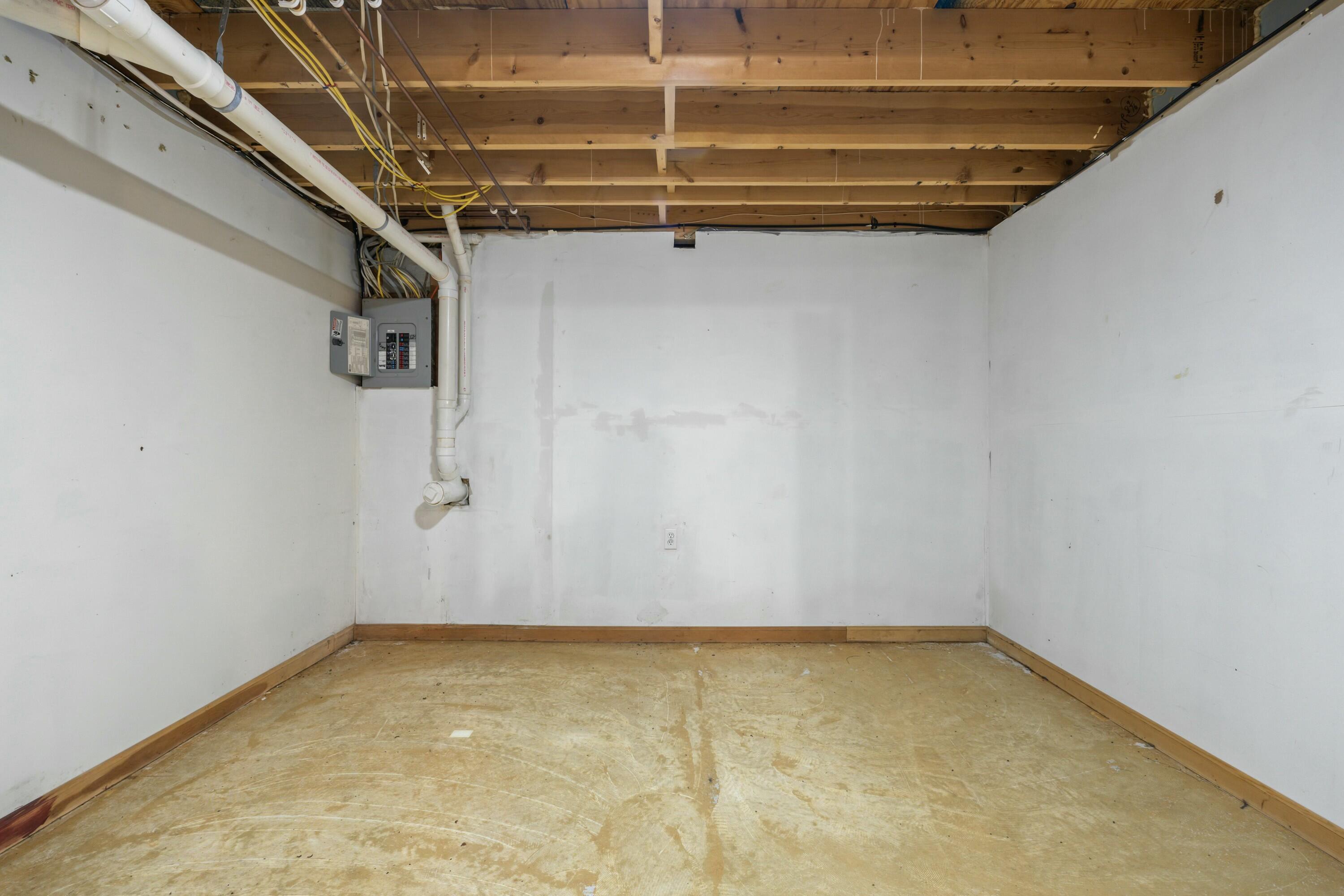 39 Henry Road Georgetown ME 04548