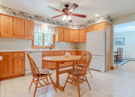 20 Ocean Side Lane Bristol ME 04554