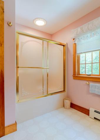 20 Ocean Side Lane Bristol ME 04554