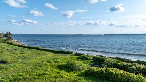 20 Ocean Side Lane Bristol ME 04554