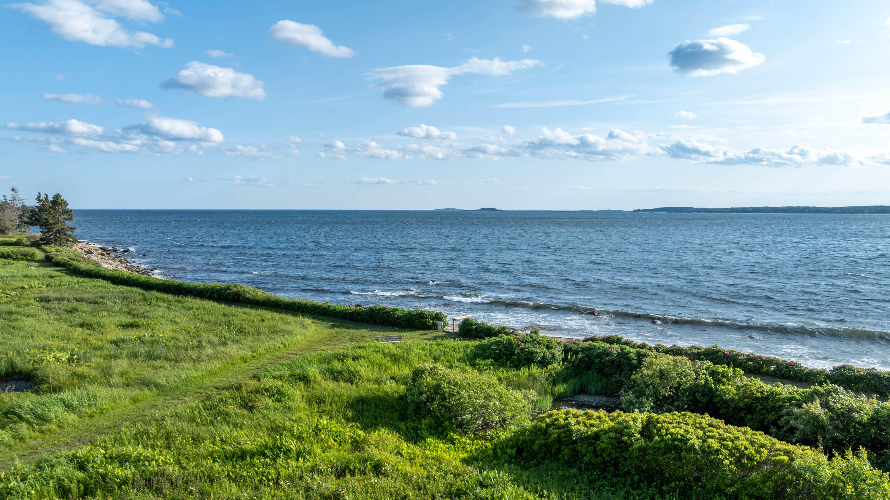 20 Ocean Side Lane Bristol ME 04554