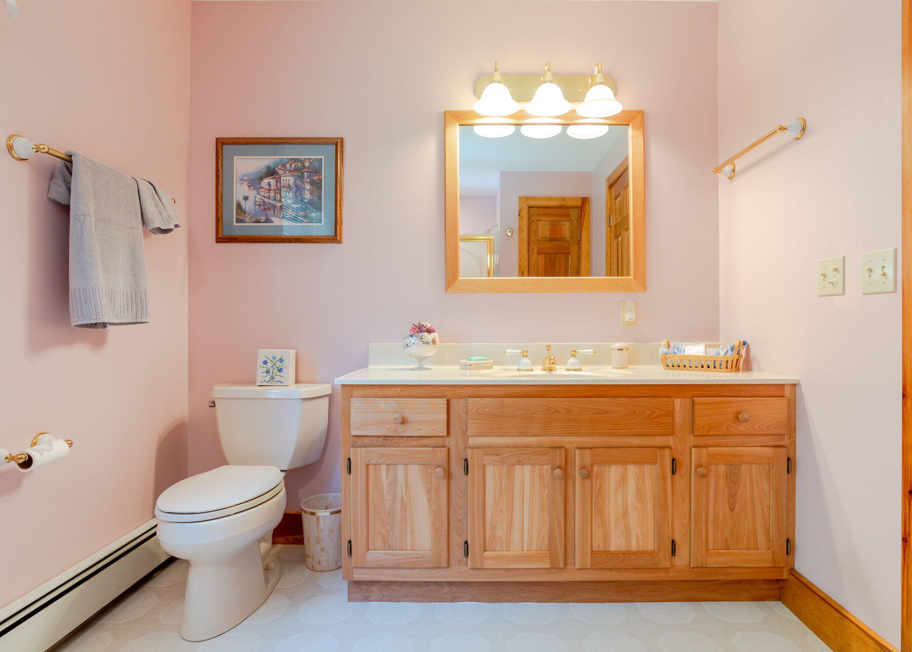 20 Ocean Side Lane Bristol ME 04554