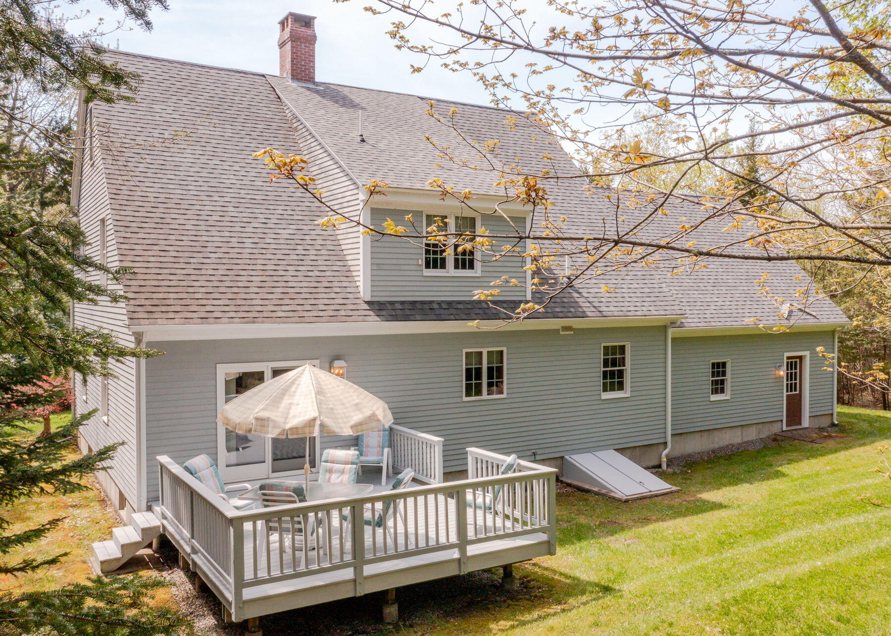 20 Ocean Side Lane Bristol ME 04554