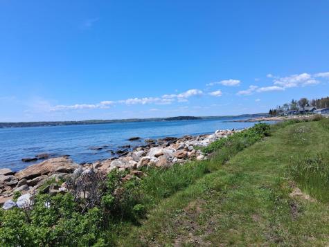 20 Ocean Side Lane Bristol ME 04554