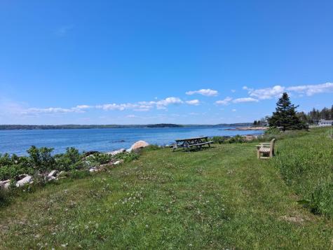 20 Ocean Side Lane Bristol ME 04554