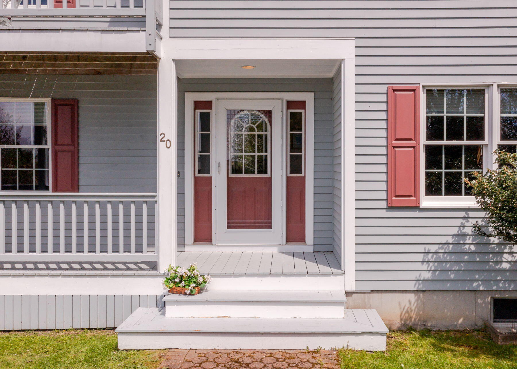 20 Ocean Side Lane Bristol ME 04554