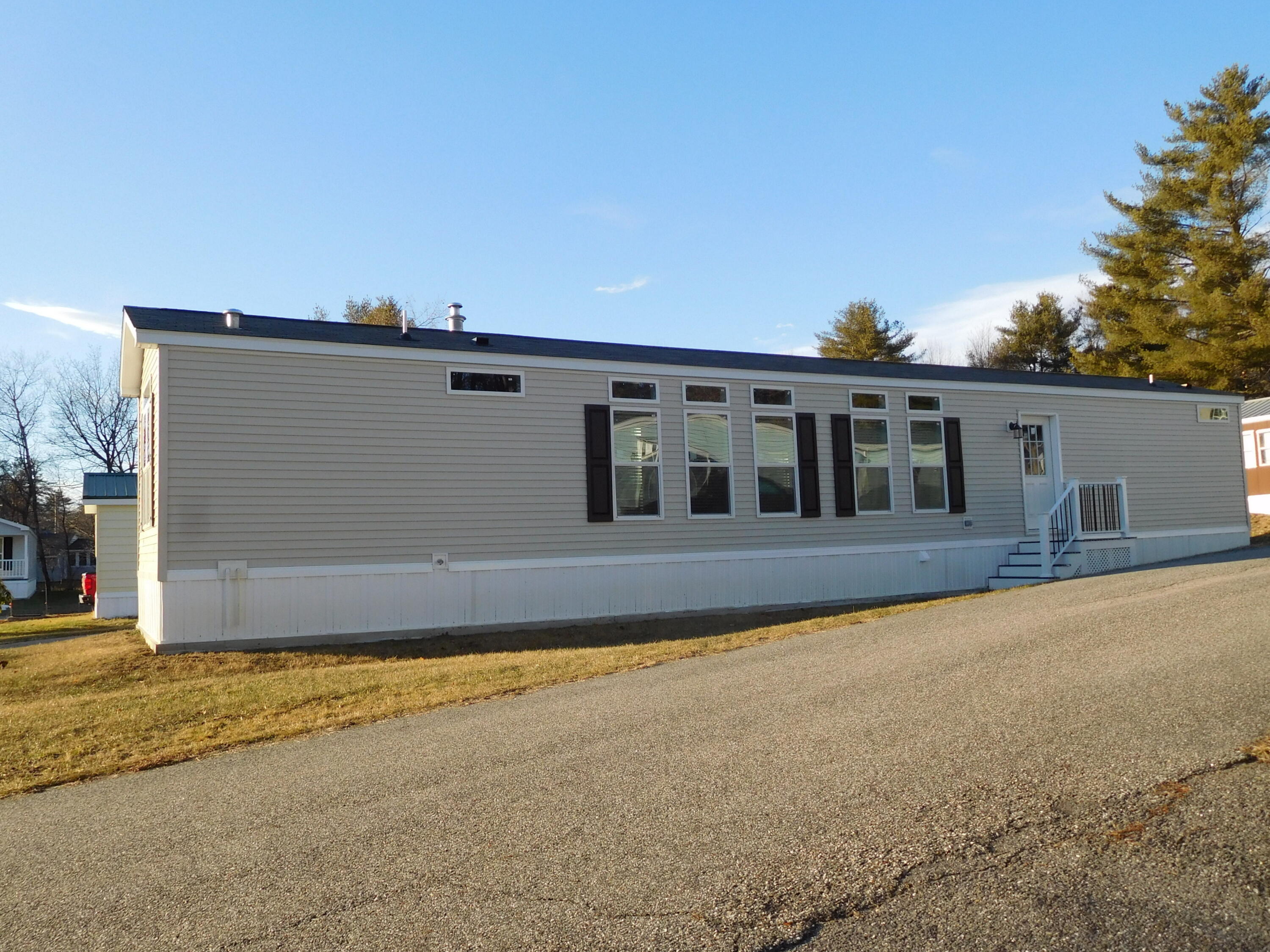 1048 Sabattus Street Lewiston ME 04240