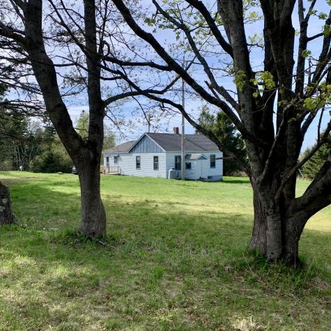 11 Brewster Road Eastport ME 04631