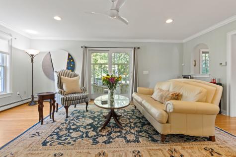 17 Cross Hill Road Cape Elizabeth ME 04107