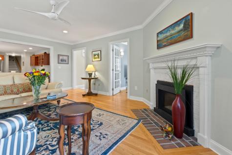 17 Cross Hill Road Cape Elizabeth ME 04107