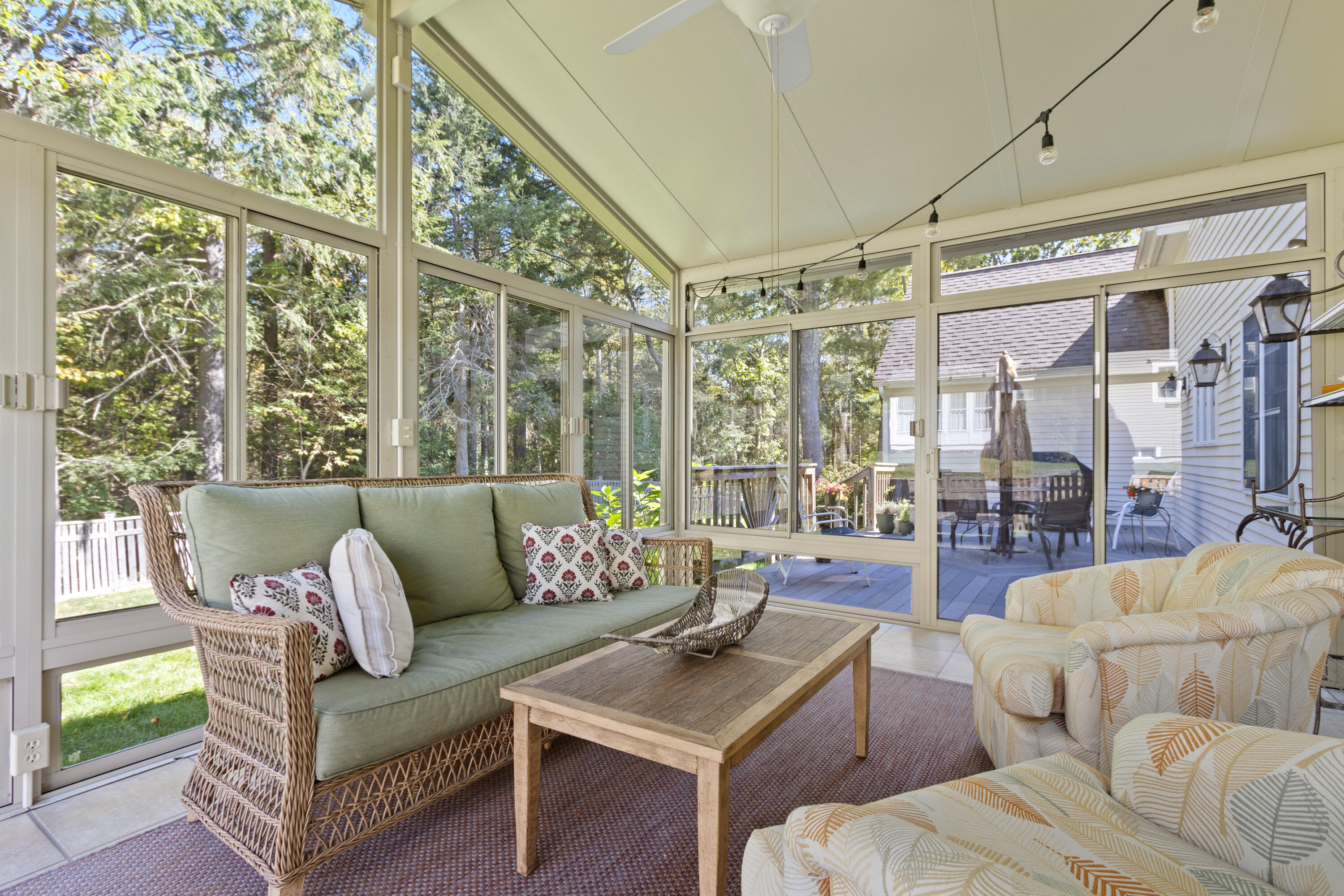 17 Cross Hill Road Cape Elizabeth ME 04107